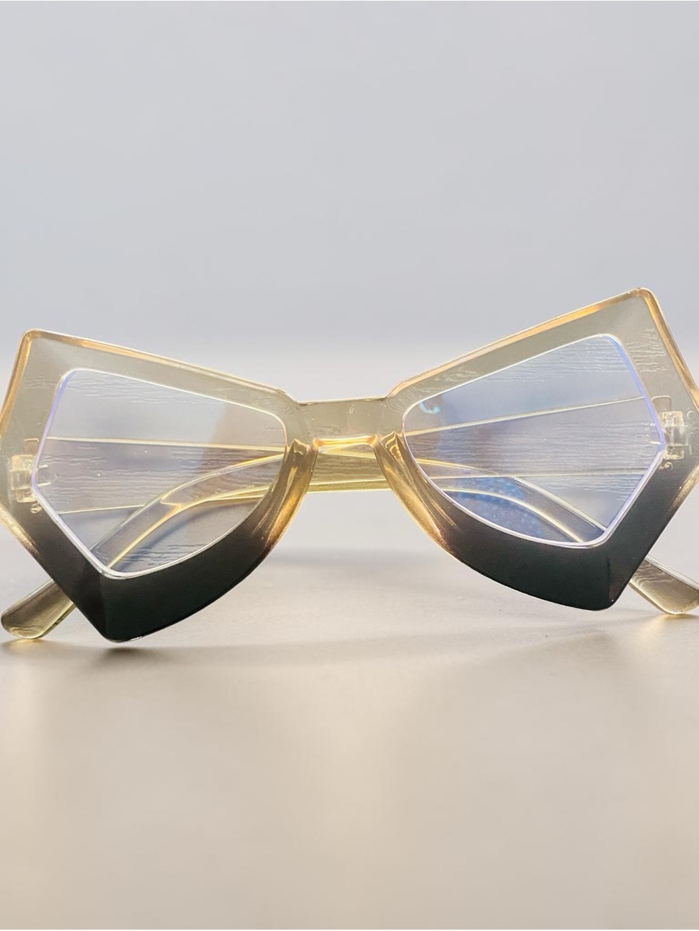 Funky Modern Retro-Geometric Eyewear|Tan/Black Gradient